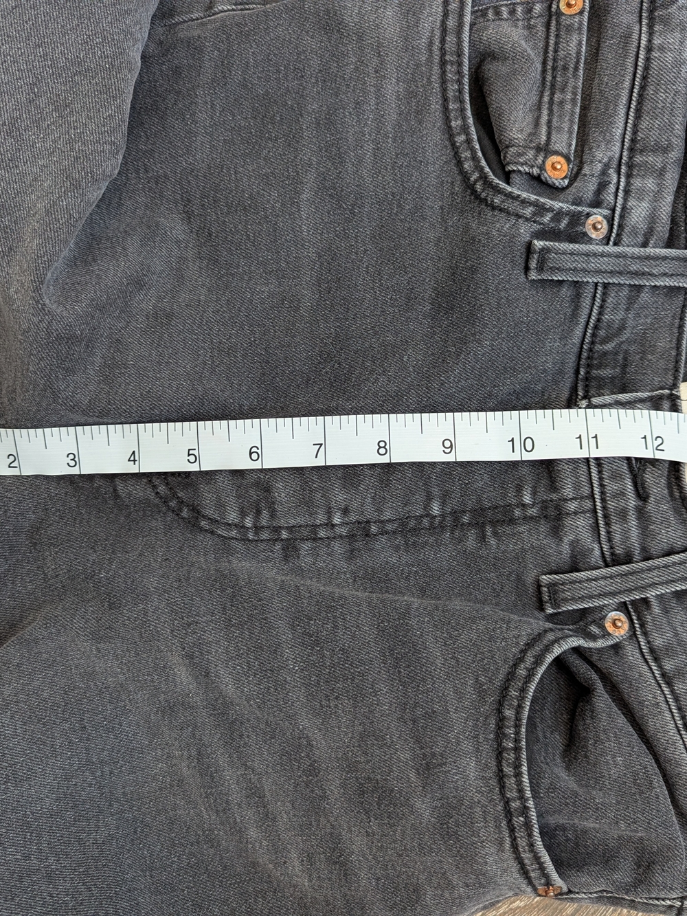 Levi's Ribcage Straight Ankle Size 28 Loom About Washed Grey Button Fly - Picture 9 of 11